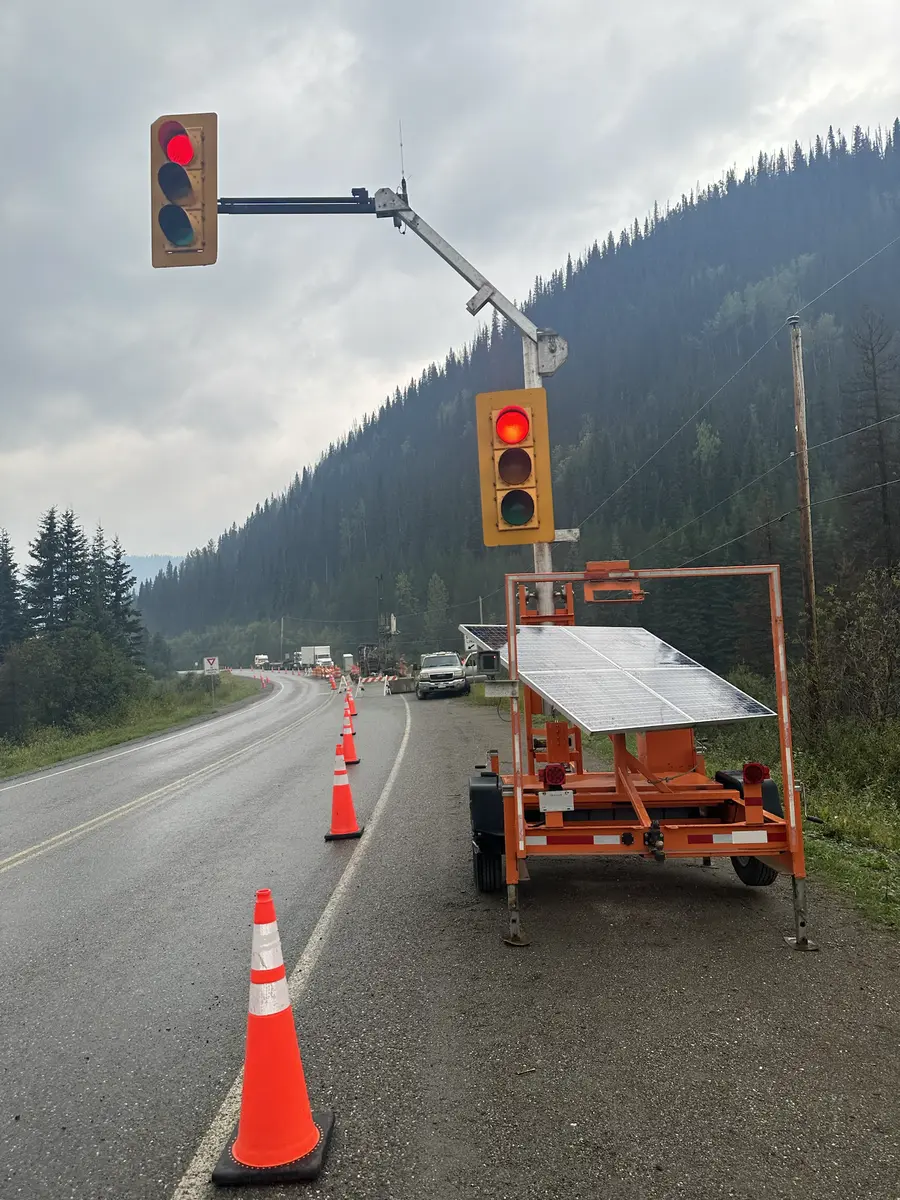 Mobile service vehicle in action